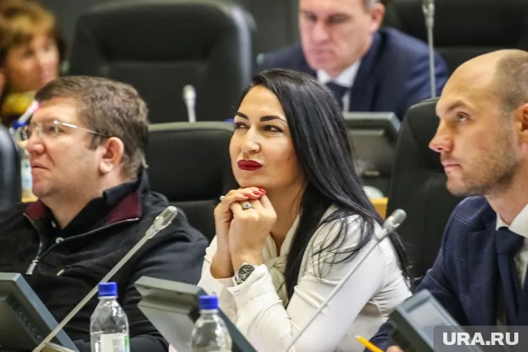 По решению депутатов, в год тюменцы будут платить за жилье налог, сравнимый с ценами на приличное спиртное