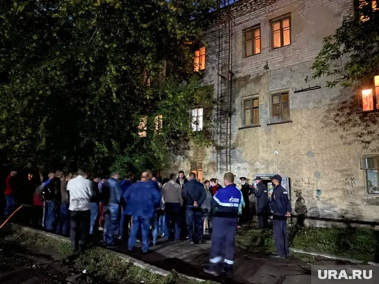 В Кургане разрушается общежитие по ул. Дзержинского