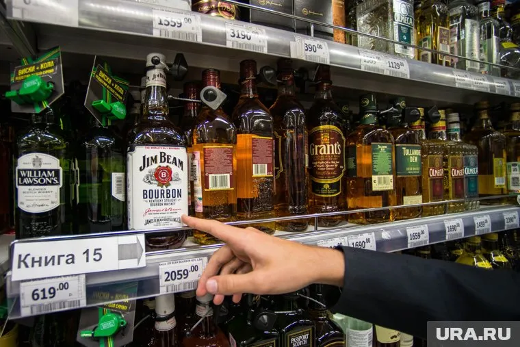 Возьмет ли на себя долговые обязательства компания «Юнилэнд», которая выкупила сеть «Семь пятниц», неизвестно