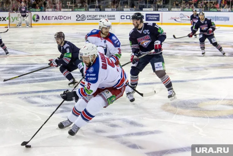 Хоккеист "Металлурга" возглавит сборную России