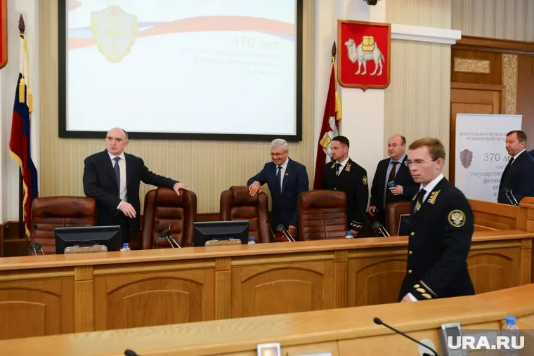 По поручению Дубровского в Миасс едут ревизоры КСП