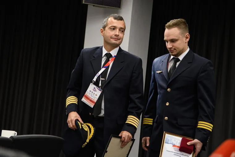 Встреча экипажа УА с губернатором СО. Екатеринбург