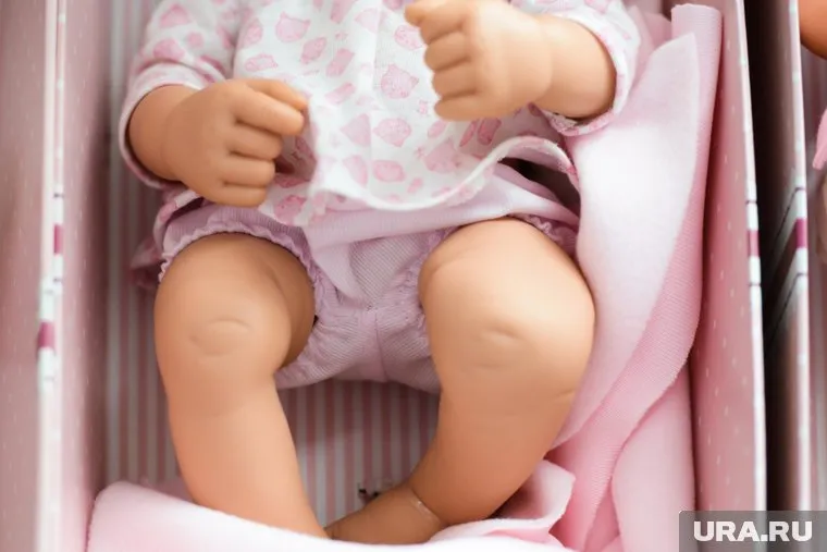 Детализации куклы автор уделяет особое внимание