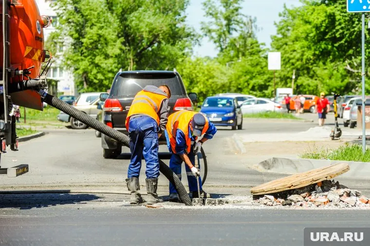 Восстановительные работы по устранению потопа продолжаются (фото из архива)