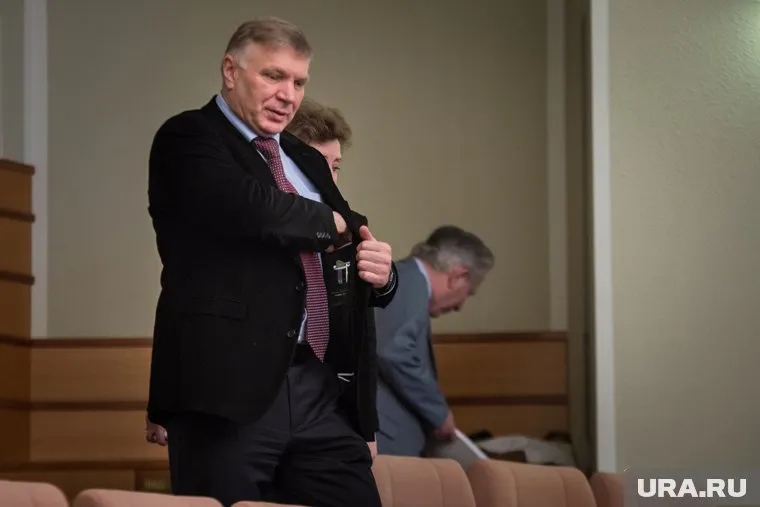 Мэр Ивделя потратил на выборы в 10 раз больше самого состоятельного конкурента