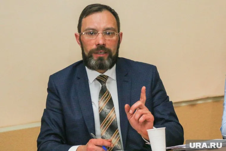 Александр Носков решил отдохнуть после отставки