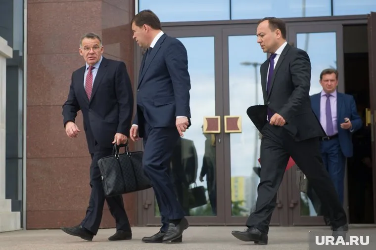 Кадровые принципы, привнесенные из мэрии, вымывают чиновничий костяк