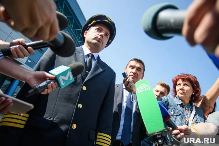 Самолет пилотировал Дамир Юсупов