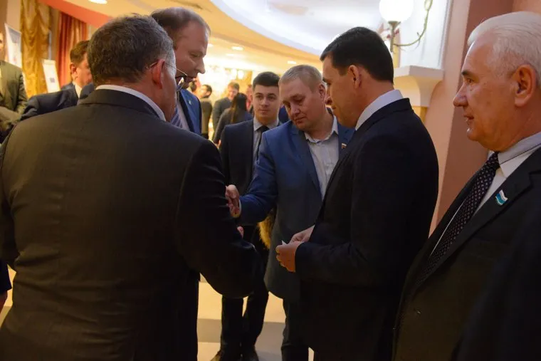 XXXII конференция Свердловского регионального отделения партии "Единая Россия". Екатеринбург, тунгусов владимир, шептий виктор, якимов виктор, альшевских андрей, детченя иван