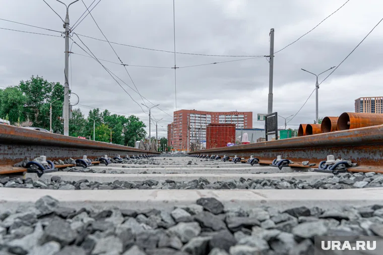 Из-за ЧП задержаны пять поездов