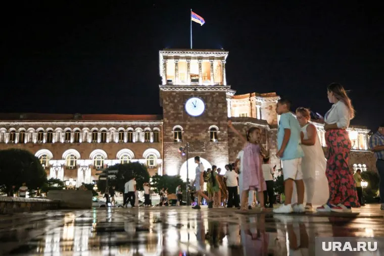 Оппозиция Армении намерена заблокировать улицы в Ереване