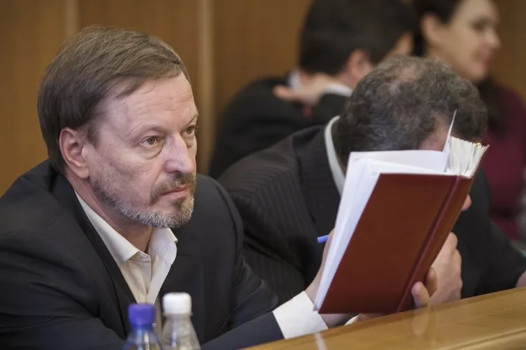 Заседание гордумы. Екатеринбург, корабельников михаил, книга