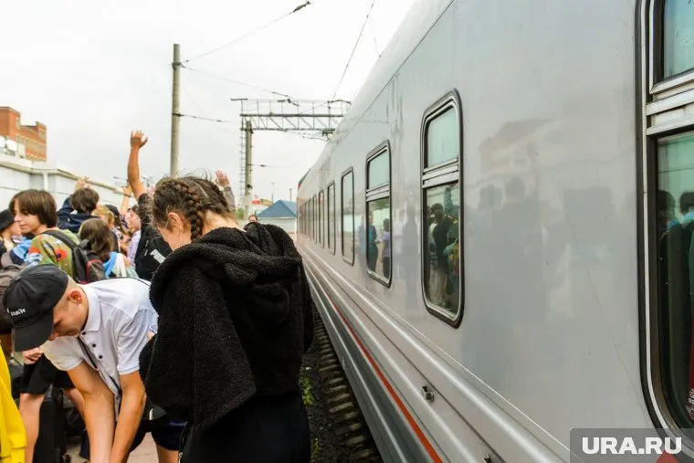 Родителей возмутили условия отправки детей в летний лагерь