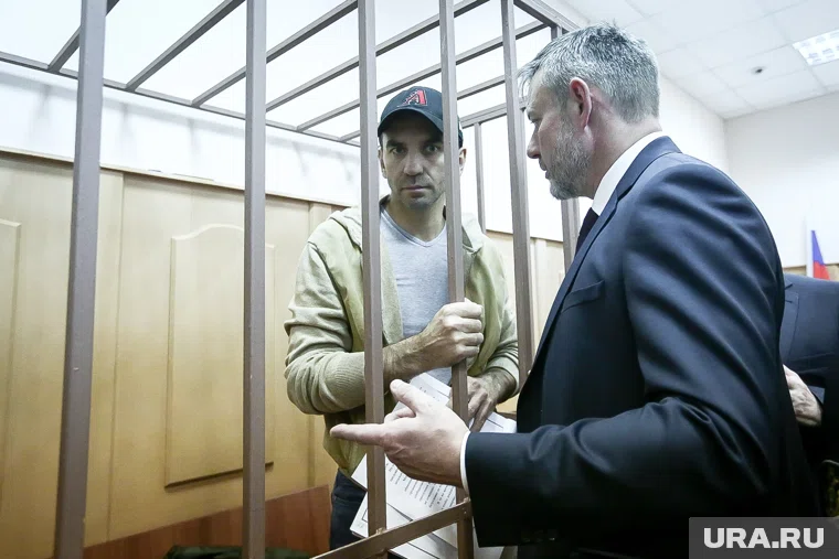 Согласно решению суда, Абызову разрешили вернуться на госслужбу