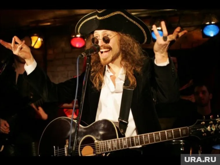 Оркестр подводной музыки «Летучие Рыбы» участвует в благотворительных концертах для детей-инвалидов