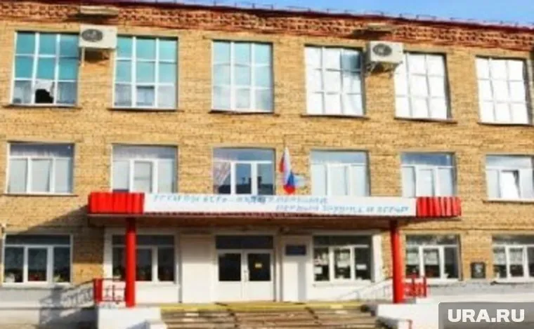 Списки должников действительно «слили» в школу