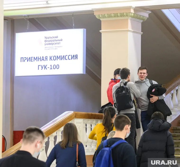 Дополнительное набор абитуриентов связан с отменой второй волны зачисления