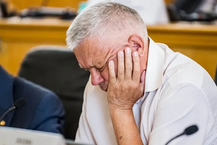 Областная дума. Июнь. Тюмень, столяров владимир