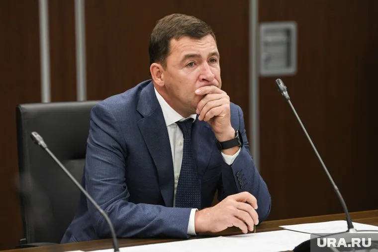 Евгений Куйвашев заявил, что в 2022-м году Рефтинской больнице было выделено 5,8 млн рублей