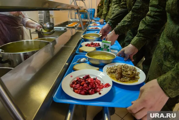 Мобилизованные в ЯНАО обеспечены горячим питанием и всем необходимым (архивное фото)