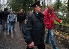 В суде допросили Ройзмана из-за участия в незаконном митинге