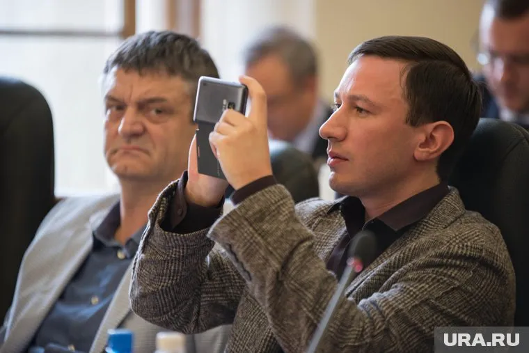 Чем так разозлил областных чиновников Евгений Боровик, неясно