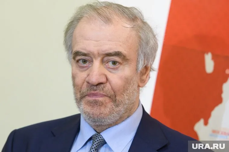 Валерий Гергиев на данный момент занимает пост главы Мариинского театра