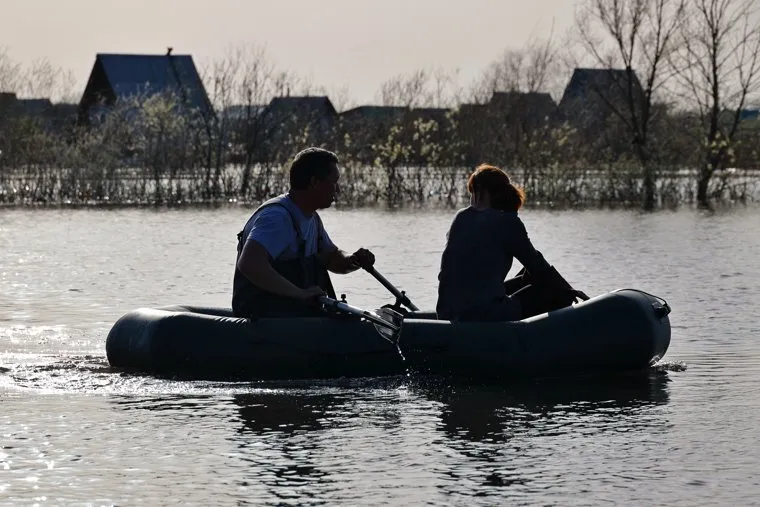 Микрорайон Челноково. Курган, половодье, наводнение, микрорайон челнаково, челноково, микрорайон челноково