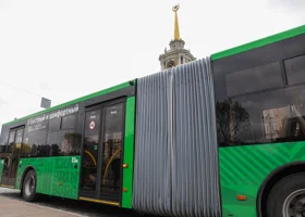 Екатеринбург купит 15 гигантских автобусов: на какие маршруты их отправят