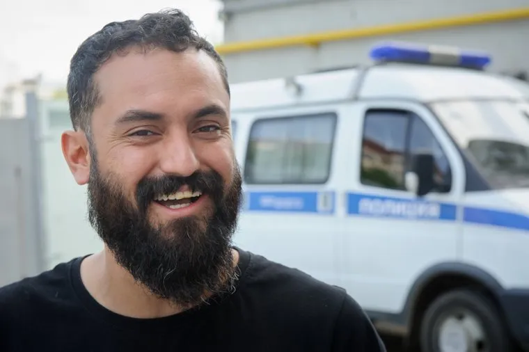 "Картонный" Хавьер после ночи в екатеринбургской полиции. Екатеринбург