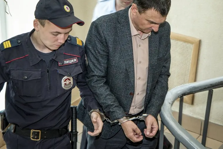 Суд по избранию меры пресечения главному судебному приставу Пермского края Кожевникову Игорю в Дзержинском районном суде. Пермь