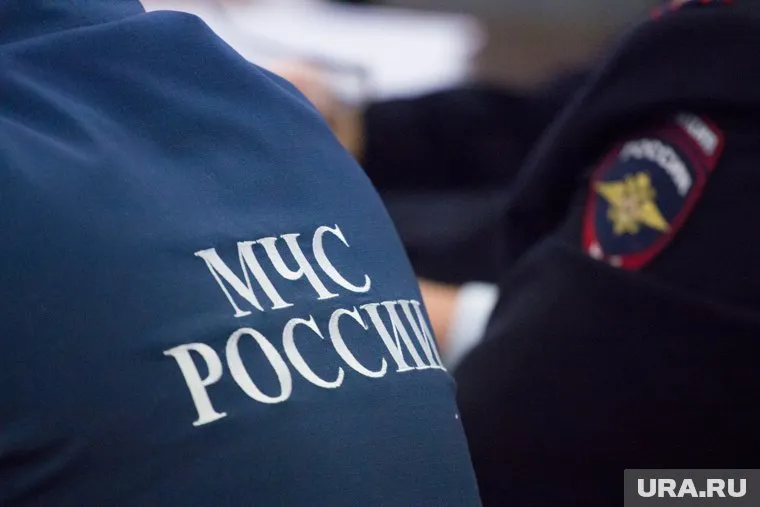 Глава МЧС ХМАО Петр Кугуй вылетел в Нижневартовск