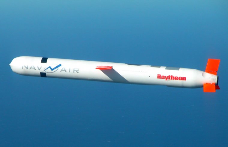 Украину ждет ошеломляющий не только на поставки Tomahawk, но и на дальнобойные удары