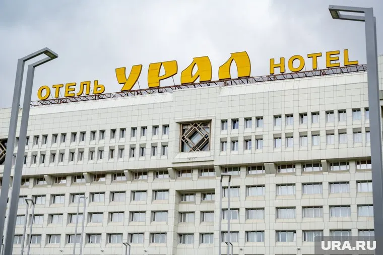 В МЧС говорят, что в здании проводится разведка