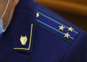 Прокуратура начала проверку после массового заболевания в колледже Сургута