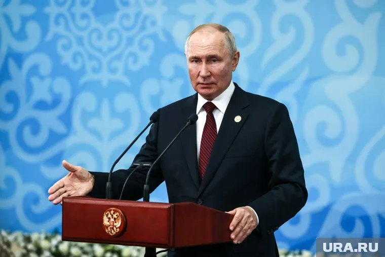 Путин поручил Кабмину и ЦБ следить за инфляцией