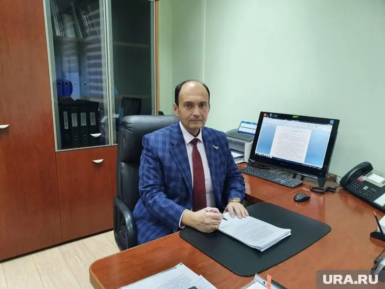 Михаил Терещенко восемь лет возглавлял депобразования города