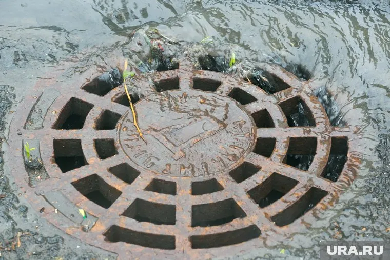 В Великобритании людям предлагают пить очищенную воду из канализационных стоков