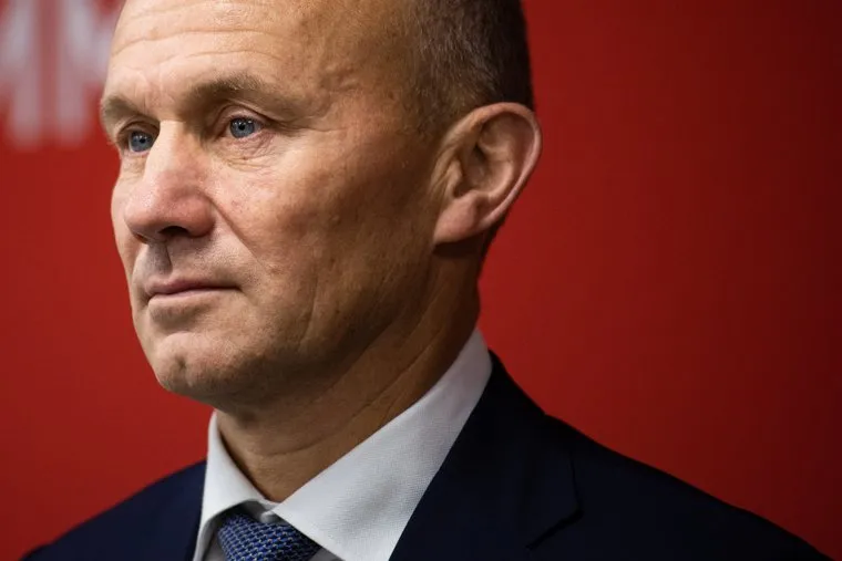 Торжественное открытие филиала Многофункционального центра предоставления государственных и муниципальных услуг (МФЦ). Екатеринбург