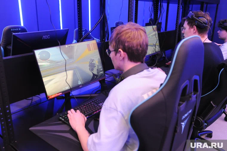 В Госдуме обсуждают введение самозапрета на платежи в играх