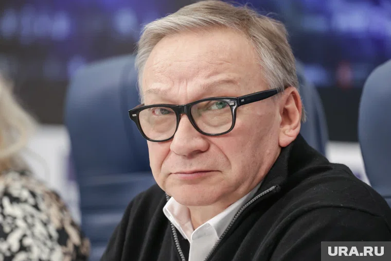 Угольникову выдали орден за вклад в культуру и память о войне