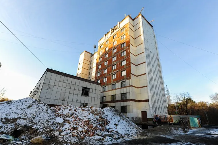 Стройки к саммитам ШОС и БРИКС. Челябинск, профилакторий на лесопарковой