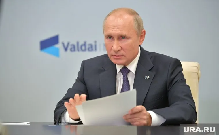 Владимир Путин больше двух часов рассказывал о новых вызовах и возможностях России