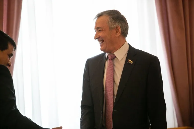 Комитет обл.думы по госстроительтсву и местному самоуправлению. Тюмень