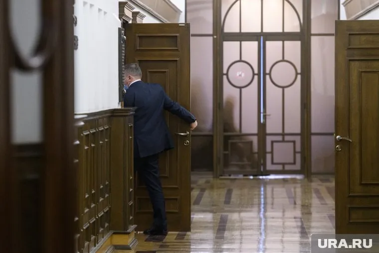 С весны 2020-го чиновники горадминистрации как минимум дважды — в первую и вторую волны — отправлялись на удаленку