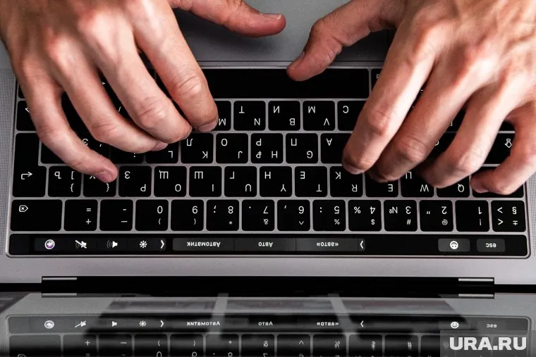 Пользователи РФ в интернете выказали уважение папе Римскому