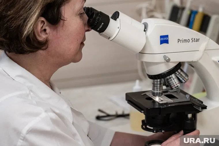 Если у близкого родственника был рак, желательно обратиться к врачу