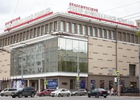 Пожар в гримерке и погибший лифтер: главное о ЧП в театре в центре Екатеринбурга