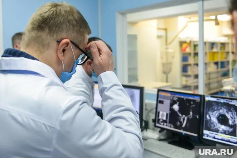 Алексей Текслер заявил о важности оказания высокотехнологичной медпомощи