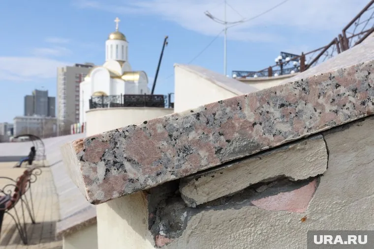 Курганцы оценили состояние недавно отремонтированной набережной